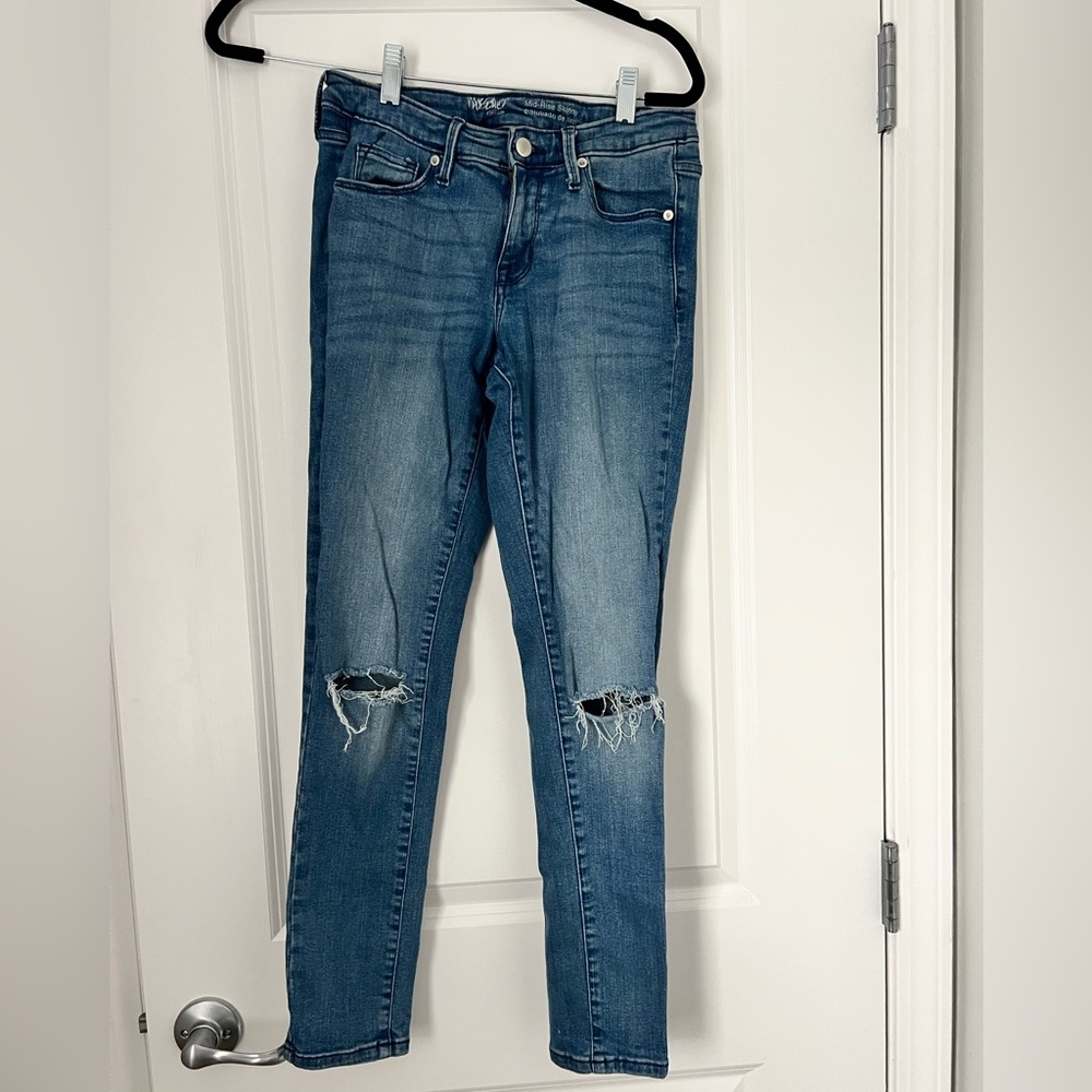 Massimo Mid-Rise Stretch Skinny Jeans